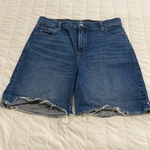 Old Navy jean short, 14